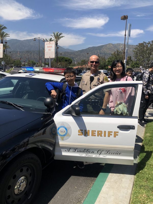 Students With Sheriff